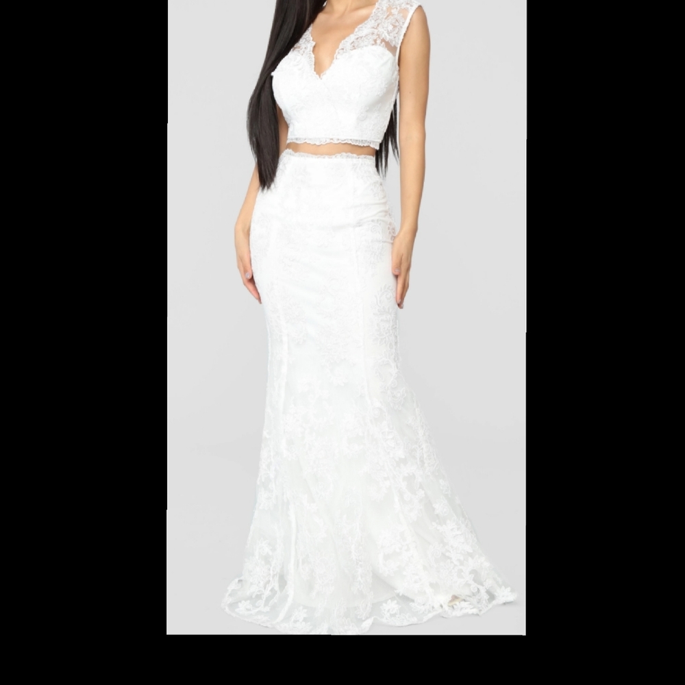 FASHION NOVA TWO PIECE SET👰